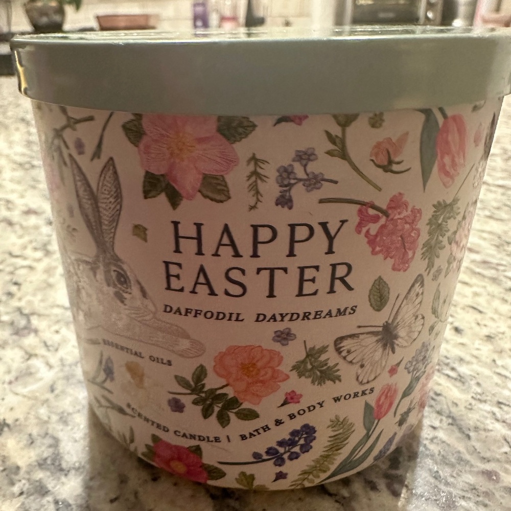 Bath & Body Works Easter 2024 Daffodil Daydreams 3 Wick Candle